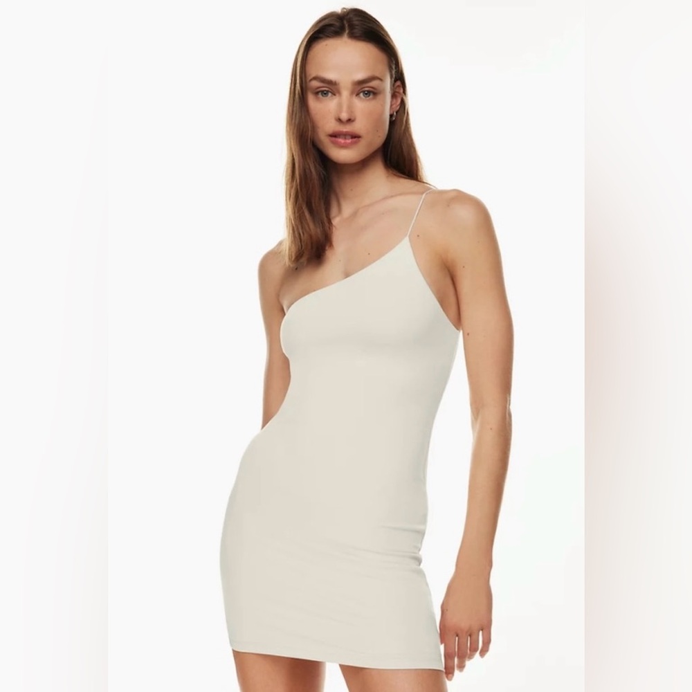 Aritzia Babaton BOTTA CONTOUR DRESS in “lyrical lilac”